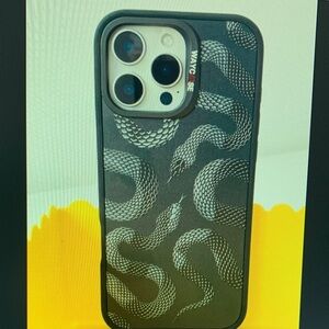 Apple Black and Gray Snake Pattern Phone Case